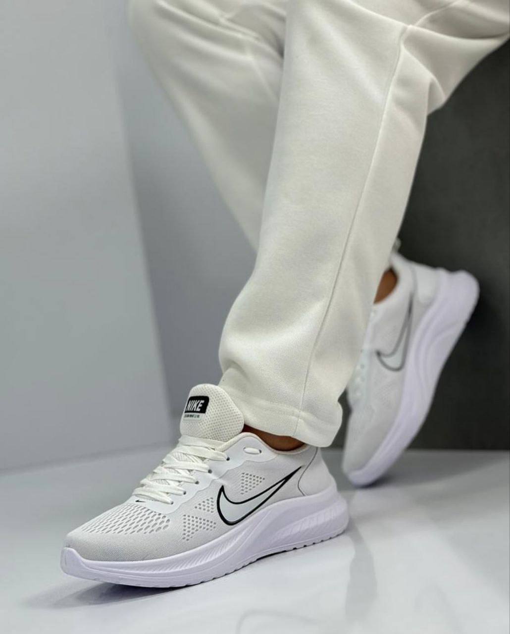 کتونی نایک ایر زوم رانینگ (Air Zoom) رنگ سفید (بالاترین کیفیت)